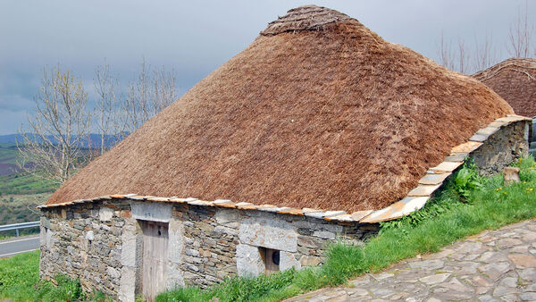 Palloza (stone hut), O Cebreiro, Spain