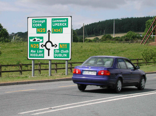 Roundabout traffic sign, Ireland