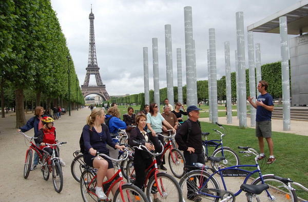Bike tour, Champ de Mars, Paris, France