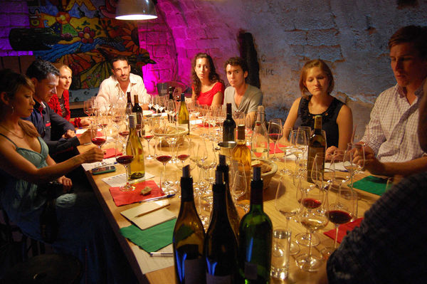 Ô Château wine school, Paris, France