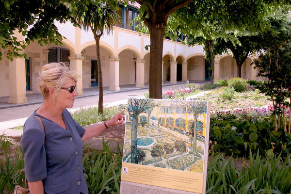 Espace Van Gogh courtyard, Arles, France