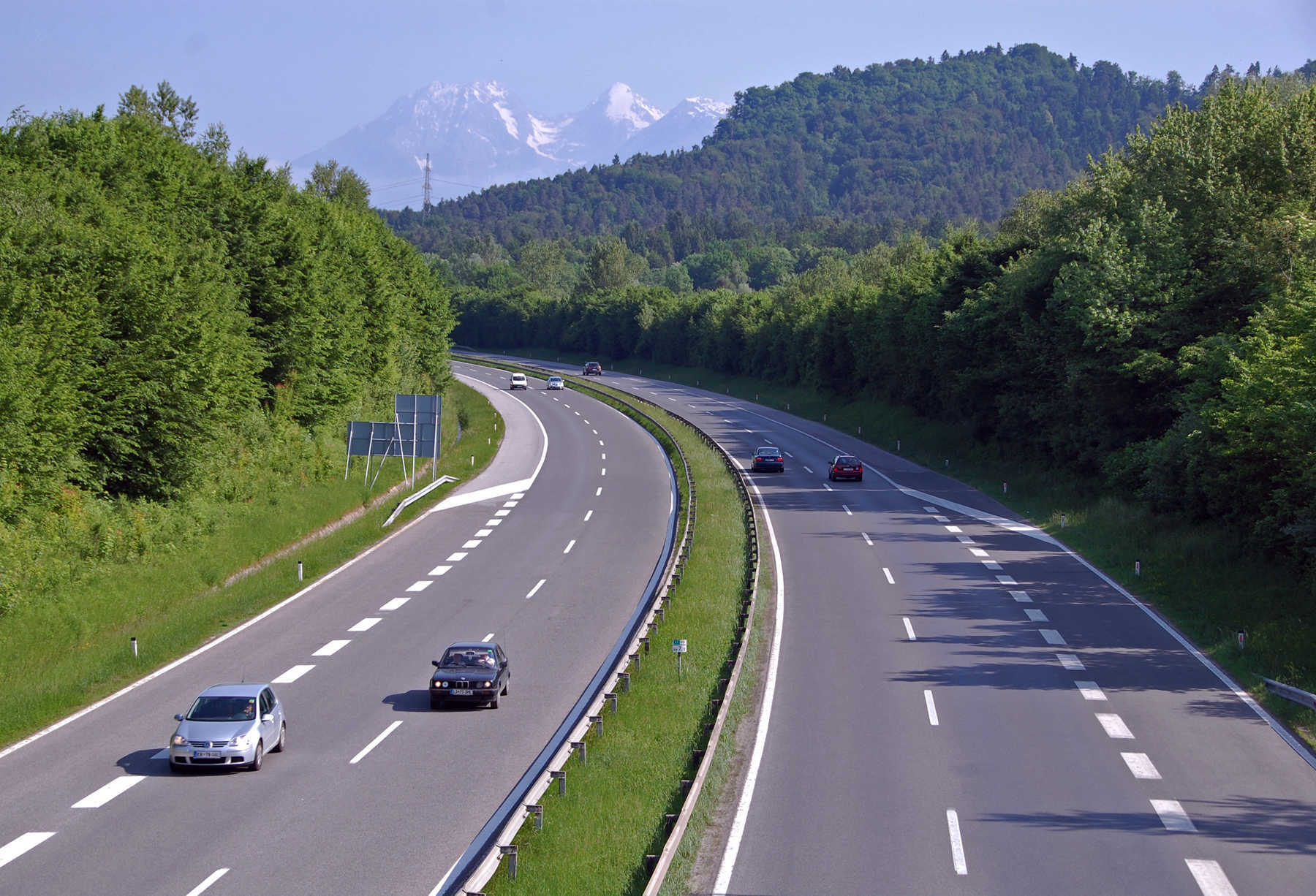 Road map of Portugal: roads, tolls and highways of Portugal