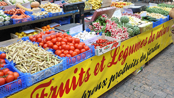Produce market, Sarlat, France