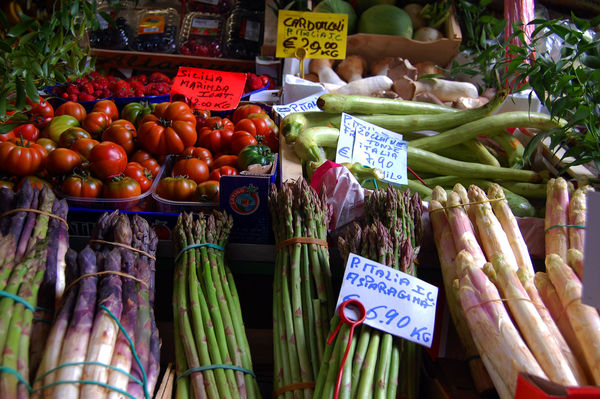 Produce market, Milan, Italy