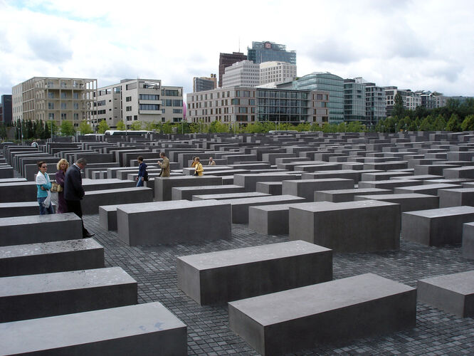 Memorial to the Murdered Jews of Europe, Berlin