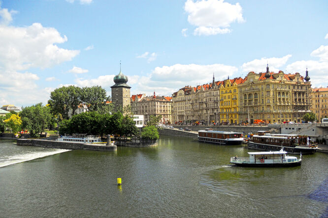 Slovanský Ostrov and riverbank, Prague, Czech Republic