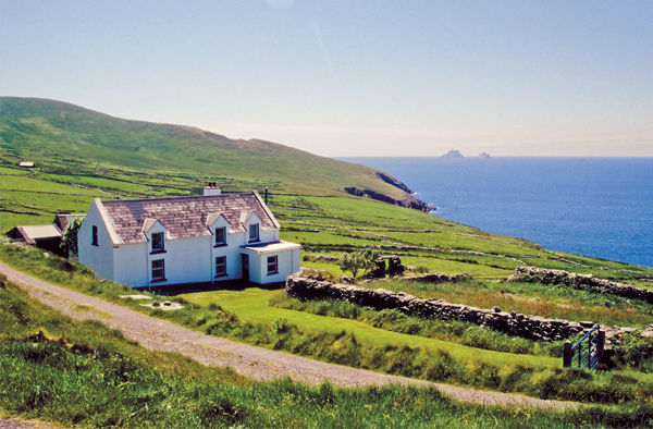 Iveragh Peninsula (Ring of Kerry) with Skellig Michael in distance, Iveragh Peninsula , Ireland