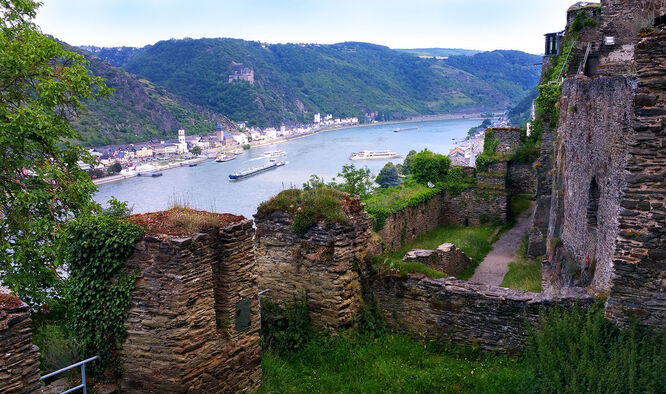 Rhine River as seen from Burg Rheinfels, St. Goar, Germany