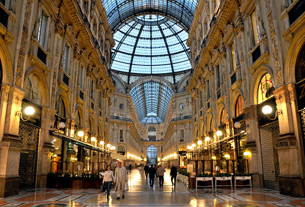 italy milan galleria vittorio emanuel