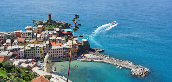 Vernazza (Cinque Terre), Italy