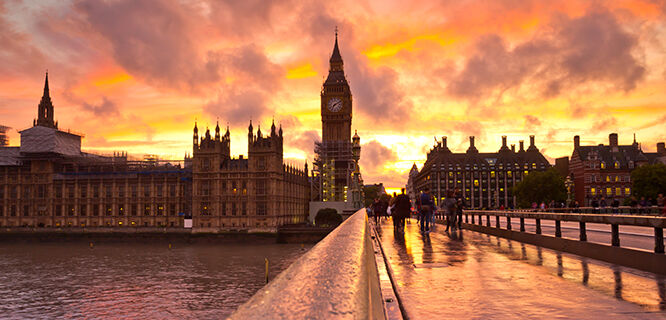 best tours to london