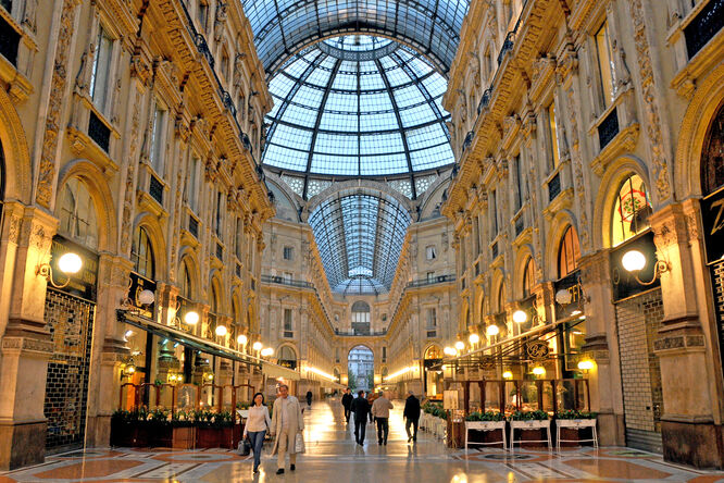 Galleria Vittorio Emanuele II, Milan, Italy