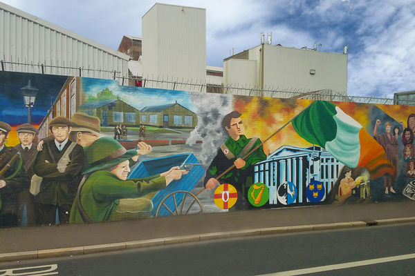 Peace wall mural, Belfast, Northern Ireland