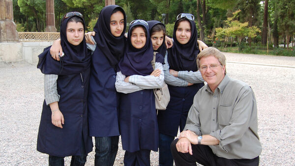 Rick Steves with female students, Iran
