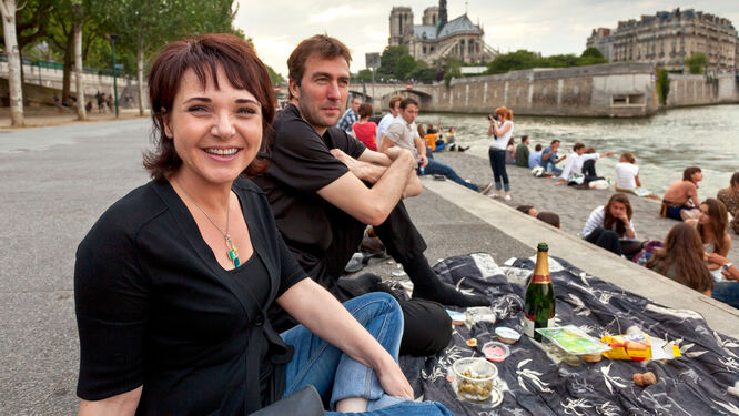 Picnic near Seine River, Paris, France
