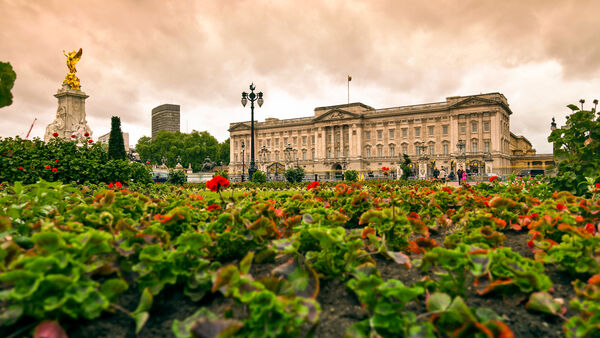 Buckingham Palace and the Victoria Monument, London