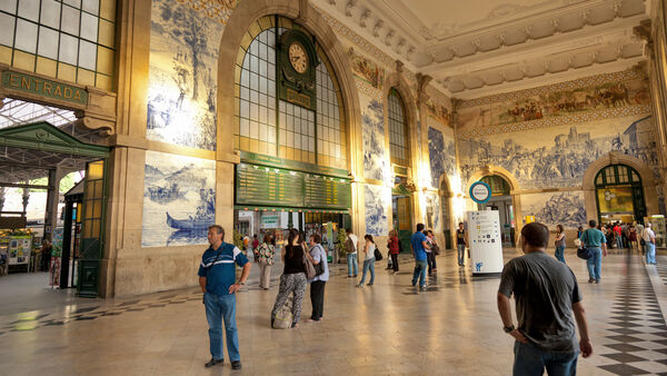 São Bento train station, Porto