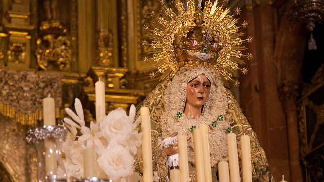 Virgen de la Macarena statue, Basílica de la Macarena, Sevilla