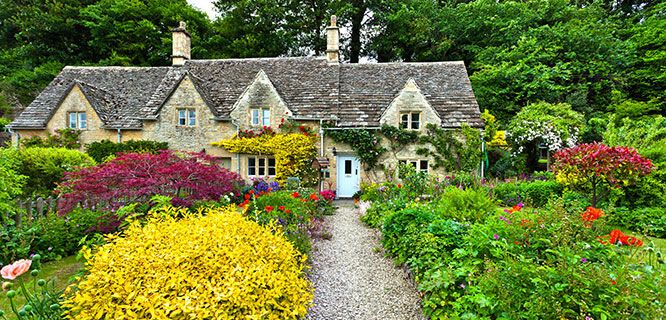 Cotswalds garden