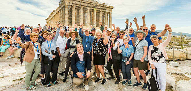 greece-athens-tour-group-at-acropolis