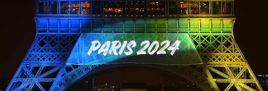 Eiffel Tower with Olympics decor