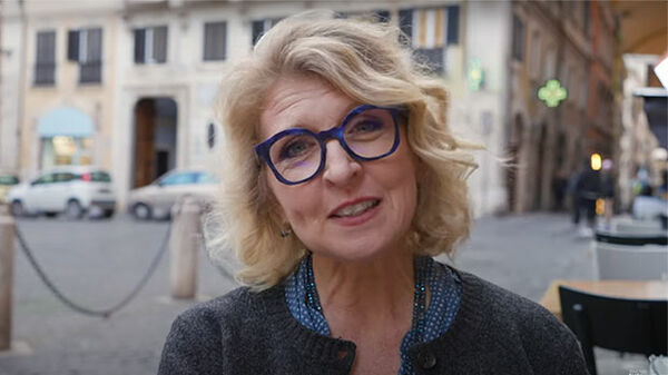 Italy guide Francesca Caruso headshot from video