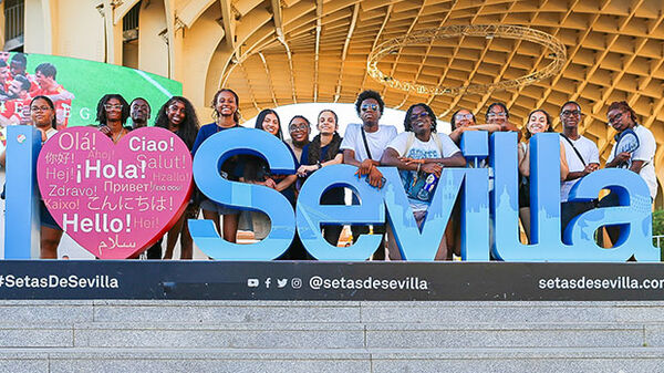 group of teenagers in seville participating in teens of color program