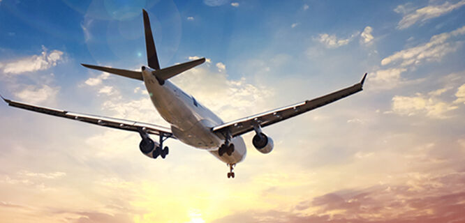 Jet airplane landing