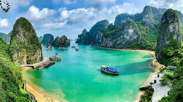 Hạ Long Bay, Vietnam