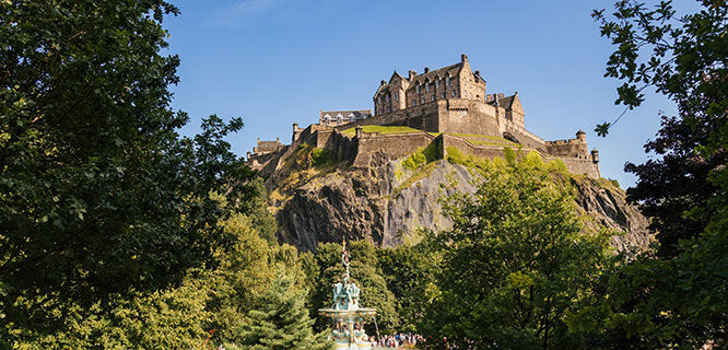 edinburgh castle