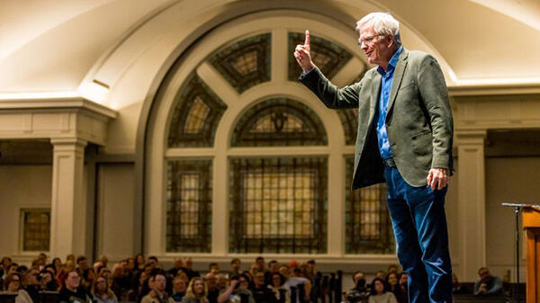 rick speaking at town hall sseattle